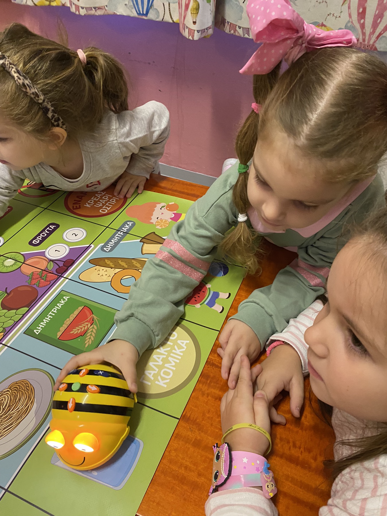 Η εξοικείωση των παιδιών με τις Νέες Τεχνολογίες